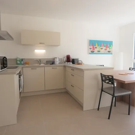- Duplex Avec Terrasse, Plage, Restaurant Et Thalasso A Pied