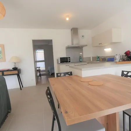 - Duplex Avec Terrasse, Plage, Restaurant Et Thalasso A Pied Apartment *